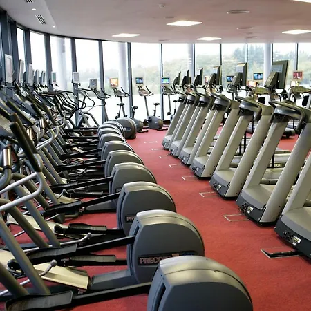 ホテル Clayton Liffey Valley 4*