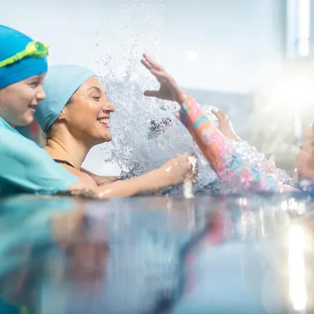 Clayton Liffey Valley מלון