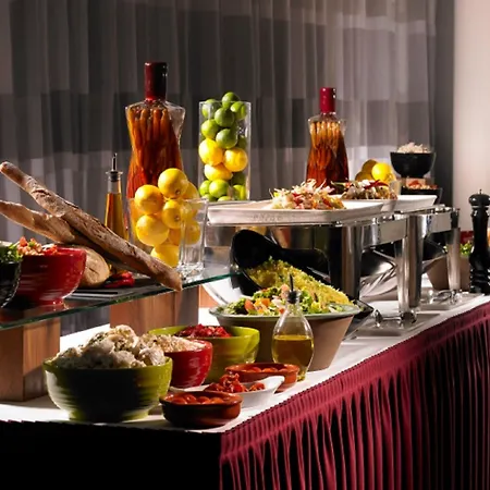 מלון Clayton Liffey Valley