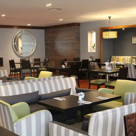 Hotel Clayton Liffey Valley 4*