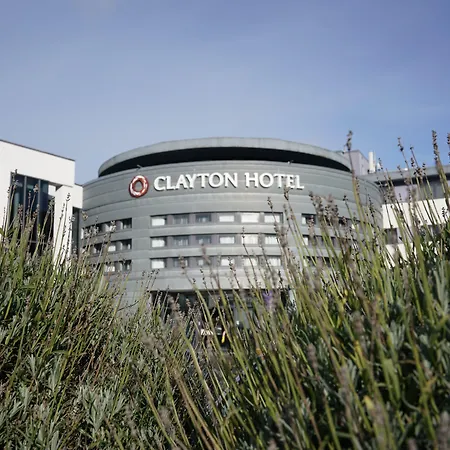 Clayton Liffey Valley Otel 4*
