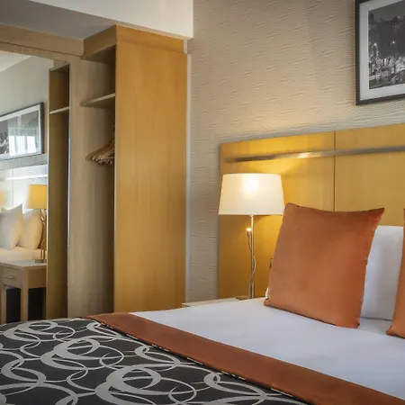 מלון Clayton Liffey Valley