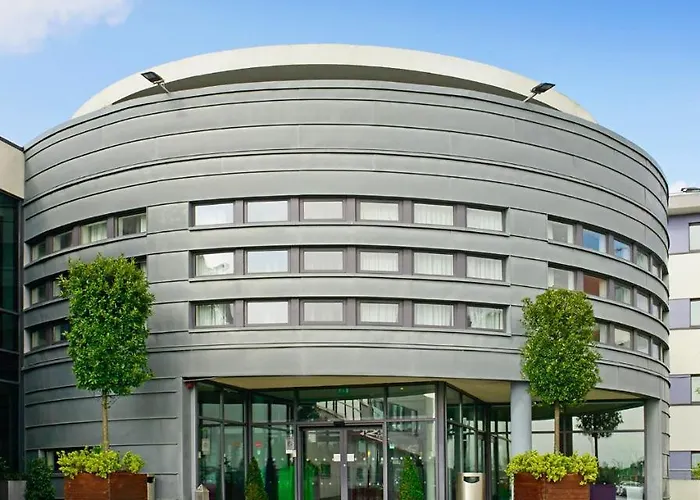 Clayton Liffey Valley Клондолкин