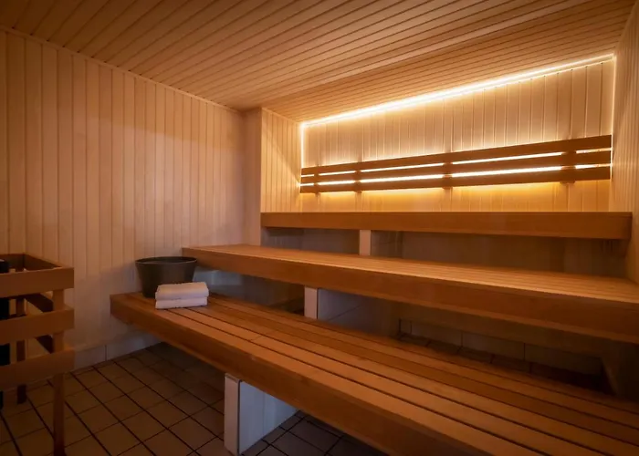 Отель Clayton Liffey Valley