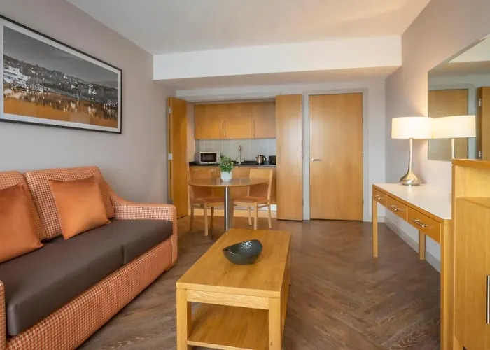 Отель Clayton Liffey Valley 4*