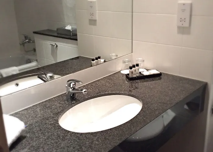 Отель Clayton Liffey Valley 4*