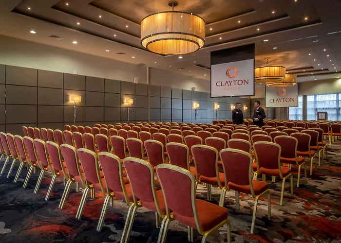 Clayton Liffey Valley Отель 4*