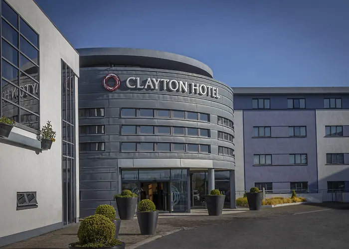 Clayton Liffey Valley Отель