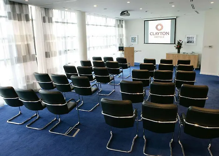 Clayton Liffey Valley 4* Клондолкин